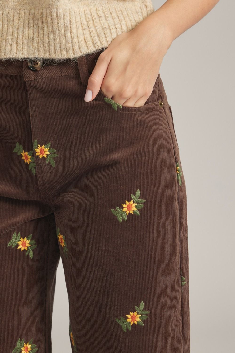 Entro Floral Embroidered Corduroy Wide Leg Pants – Image 3