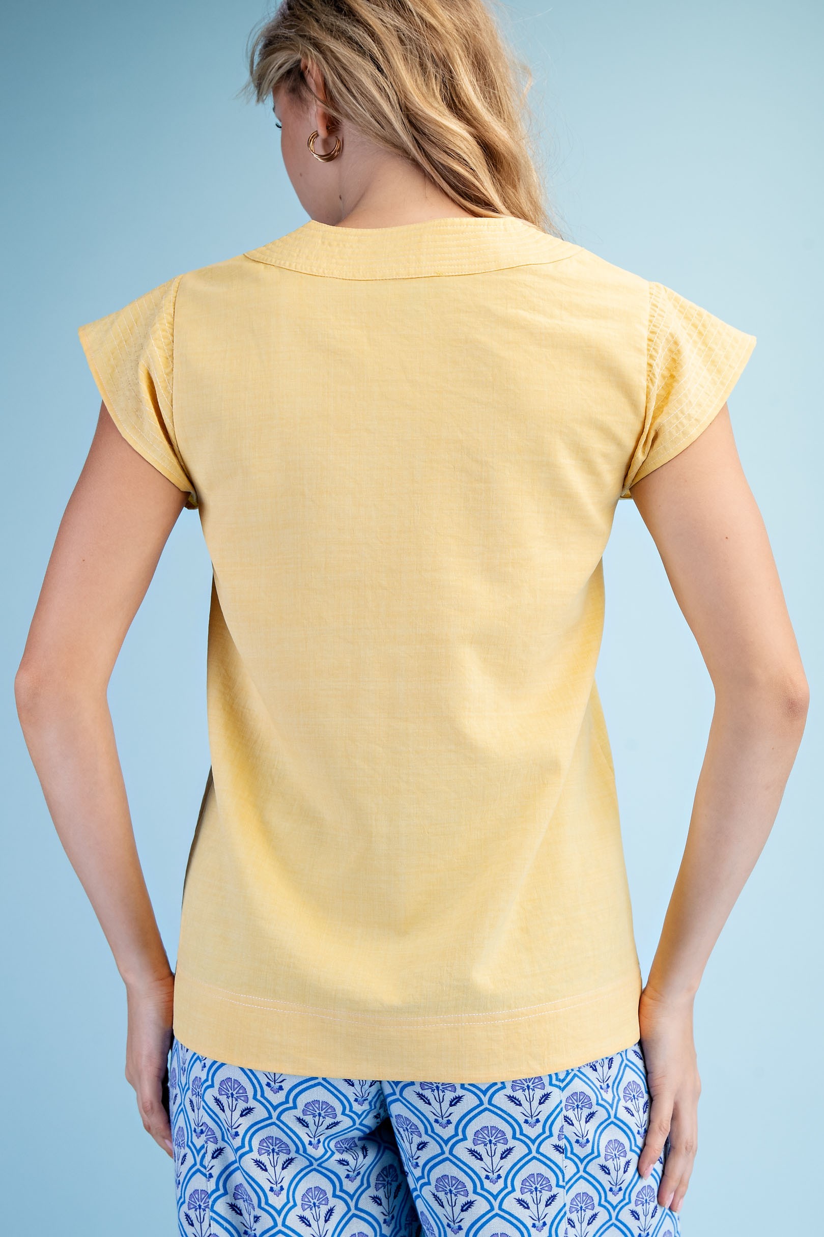 GIGIO Trapunto Stitched V-neck Blouse – Image 2