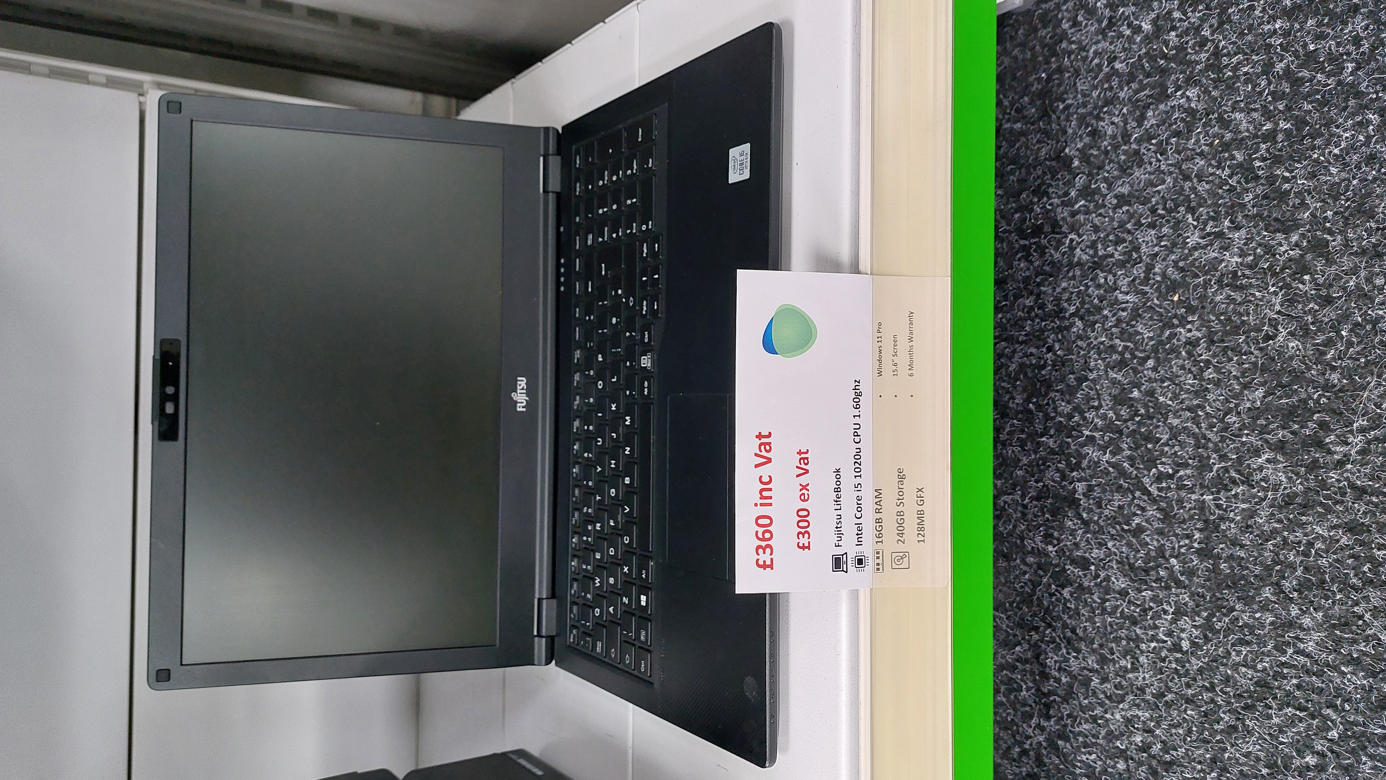Fujitsu LifeBook laptop - £360.00 – Image 1