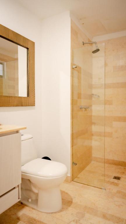Hotel Madeiro Poblado — Triple Room | Hotel Only, Oct 9–13 – Image 3