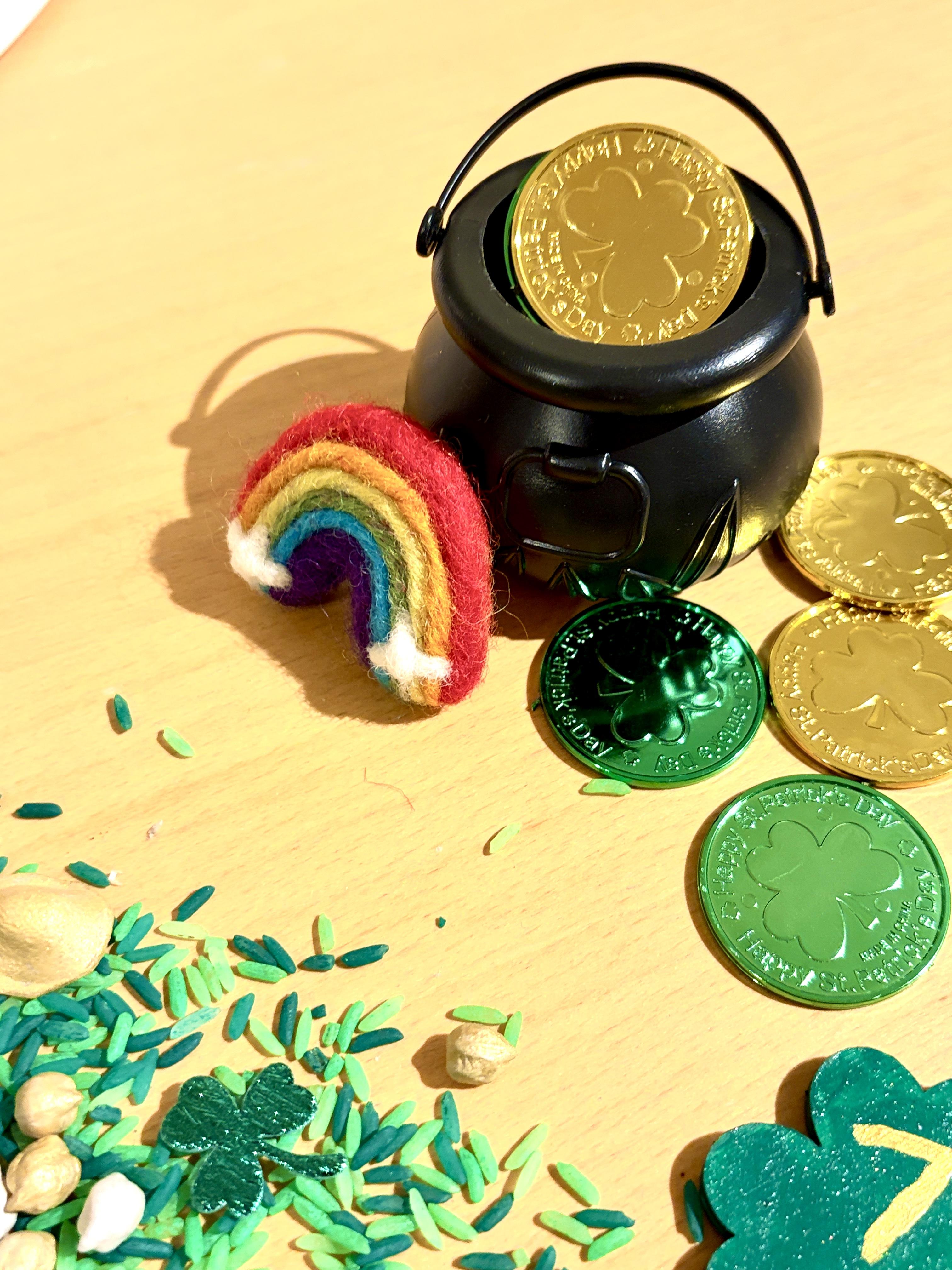 Felt rainbow with clouds – Image 5