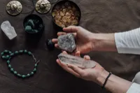 💎 The Alchemy of Perimenopause – Image 1