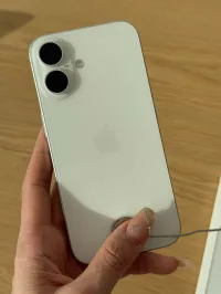 iPhone 16 — 128GB/256GB – Image 9