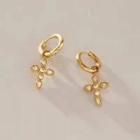  ARETES CRUZ DIAMANTE- MAYORISTA – Image 1