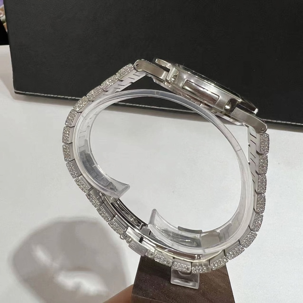 VVS Moissanite P@tek Phi!ippe 5711 Sapphire | White Gold – Image 6