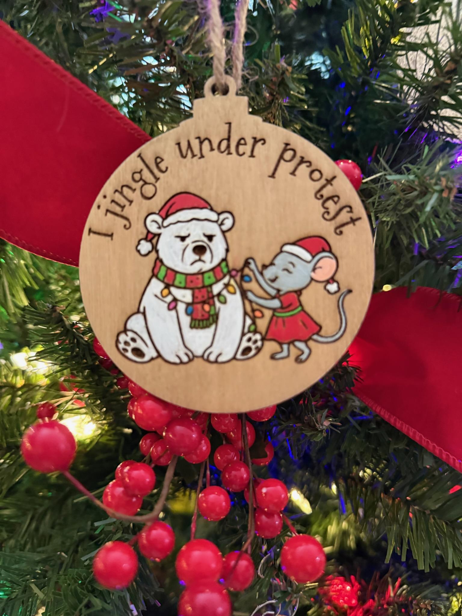Personalized Wood Ornaments – Image 1