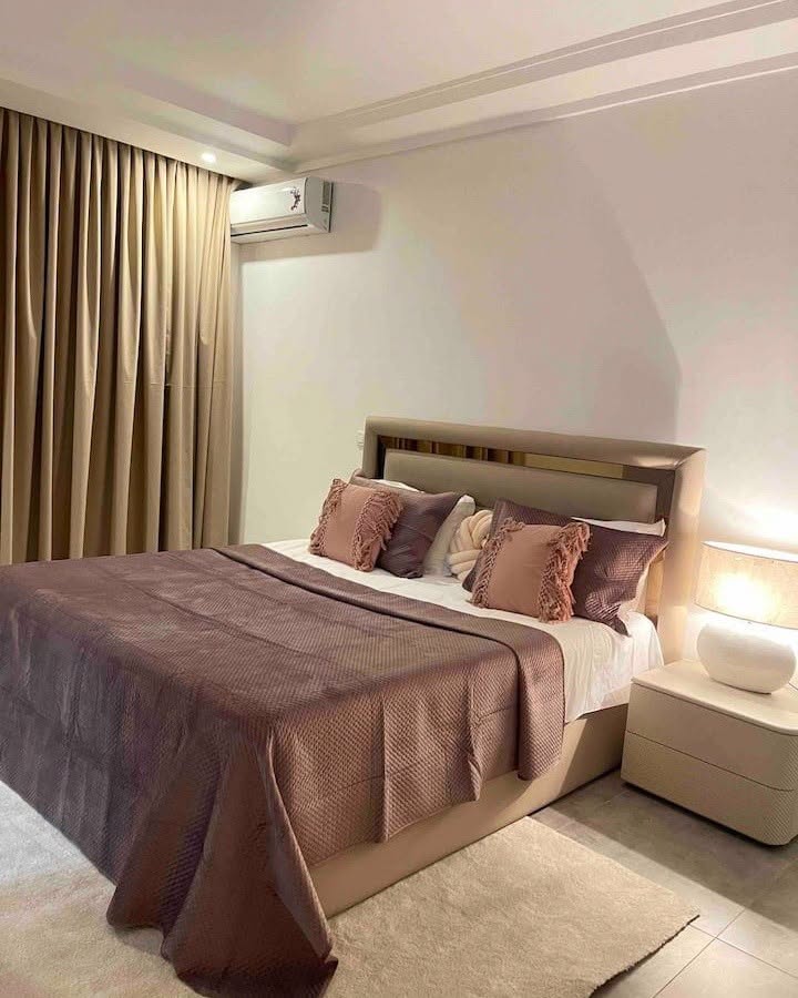  À LOUER - AMITIÉ - 3 CHAMBRES SALON MEUBLÉ  – Image 8
