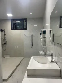 A VENDRE - IMMEUBLE - ALMADIES / NGOR – Image 9