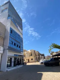 A VENDRE - IMMEUBLE - ALMADIES / NGOR – Image 3