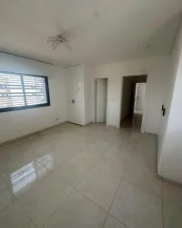 À LOUER – APPARTEMENT - MERMOZ - F5 DUPLEX VIDE – Image 9