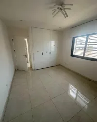 À LOUER – APPARTEMENT - MERMOZ - F5 DUPLEX VIDE – Image 5