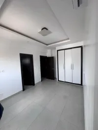 À VENDRE – APPARTEMENT - NGOR   – Image 11