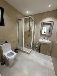 À LOUER - APPARTEMENT - MERMOZ – Image 4