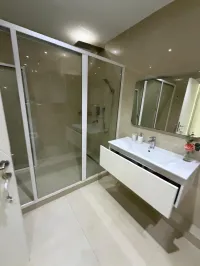À LOUER - APPARTEMENT - MERMOZ – Image 3