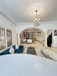 À LOUER – VILLA MEUBLÉE DE PRESTIGE - ALMADIES – Image 2