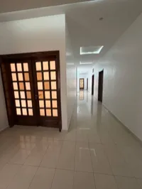 À LOUER – APPARTEMENT - POINT E - F5 – Image 3