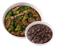 BEEF WITH BROCOLLI  – DINUGUAN , PLAIN RICE