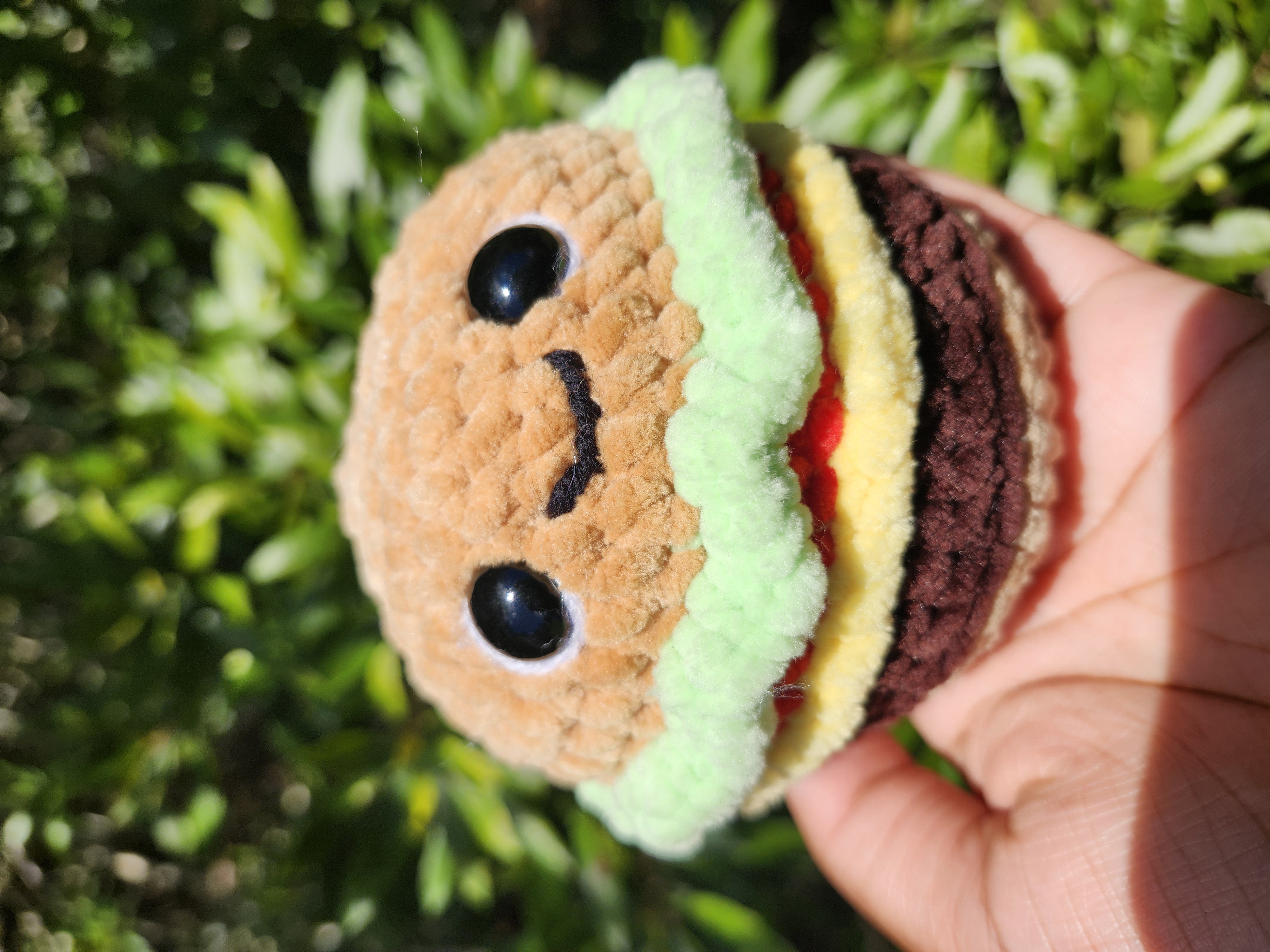 Burger Plushie – Image 1