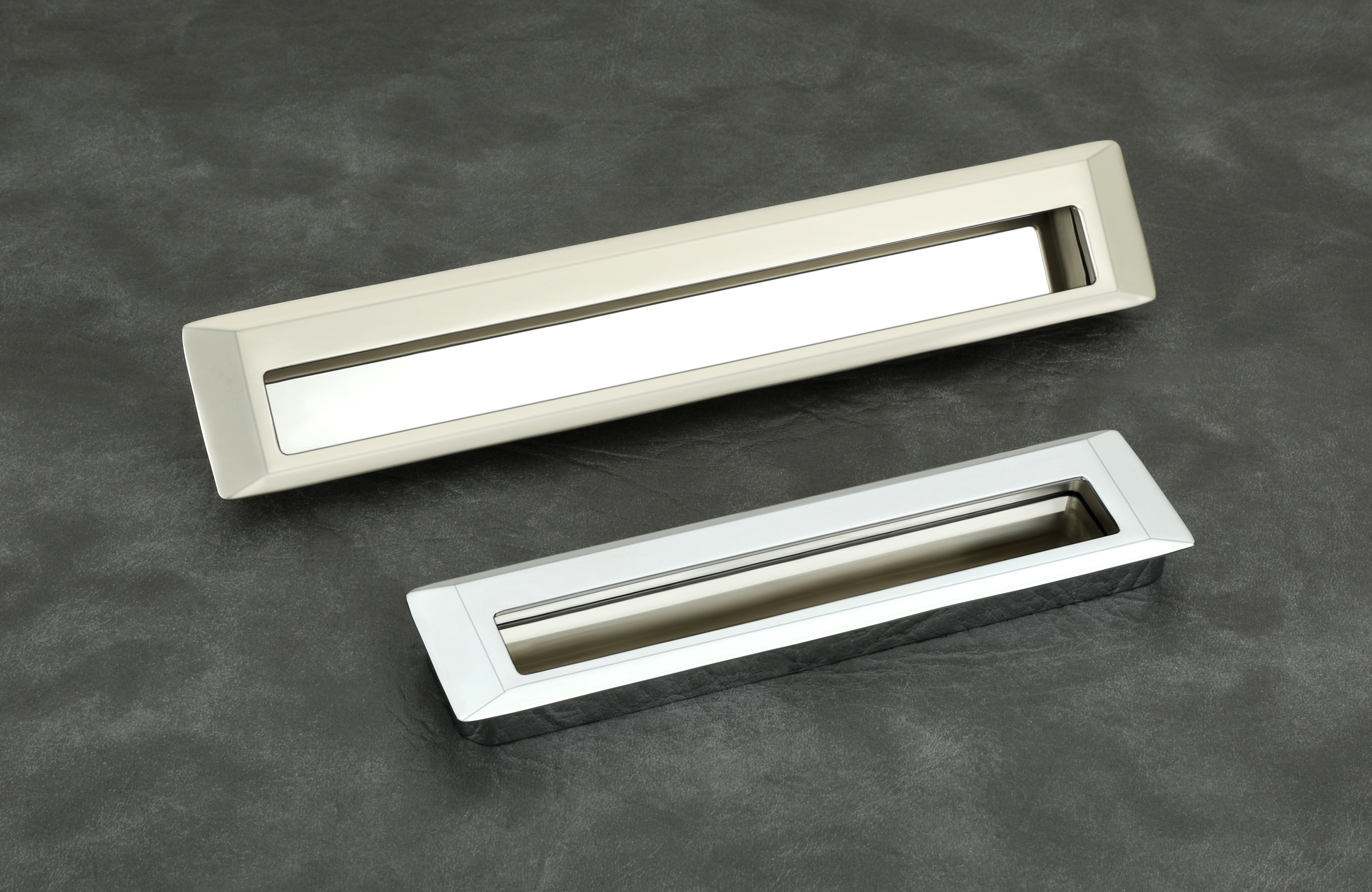 Zinc Council Handle ( Product 7 ) - Model 704 – Image 1