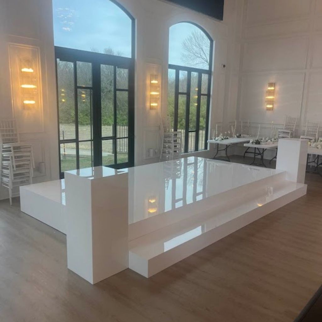 Platform + Stage  – Image 2