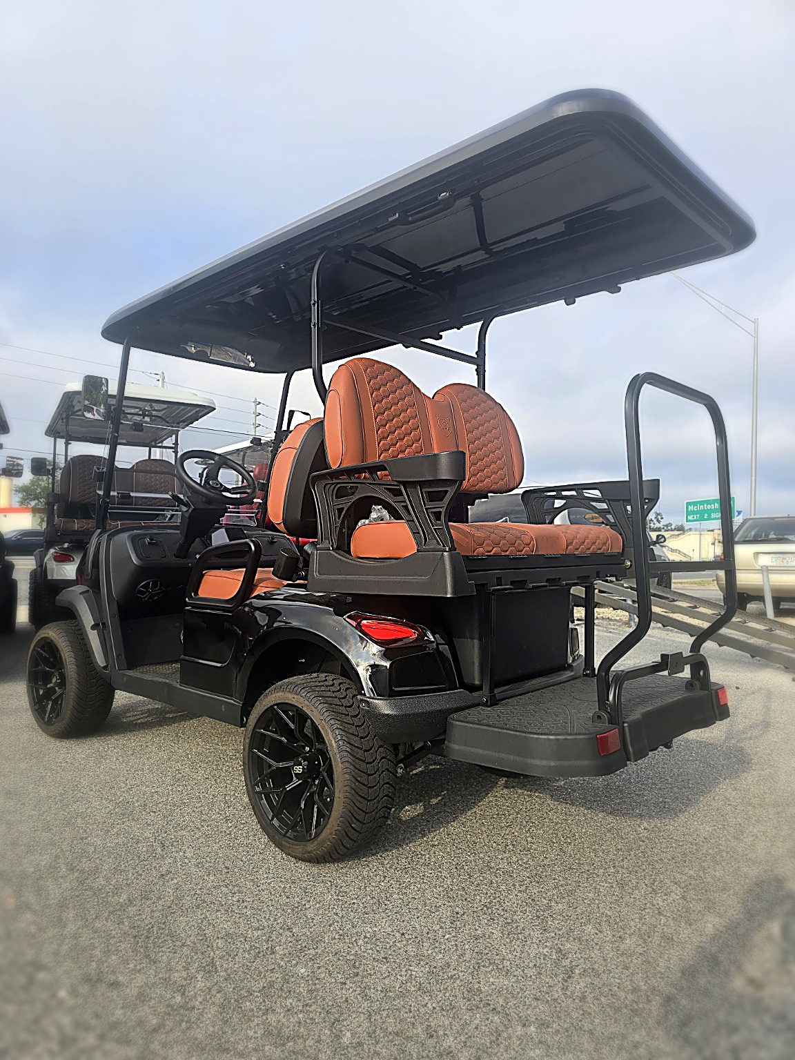 2026 Kodiak MX 2+2 Jet Black #1923 – Image 2
