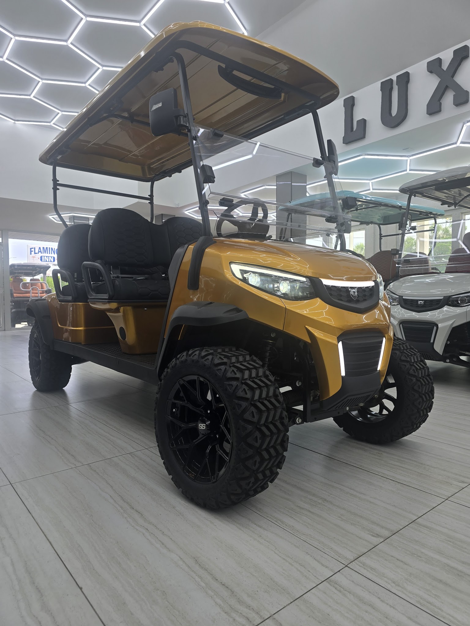 2026 Kodiak MX 4F Tiger Eye Gold #1951 – Image 1