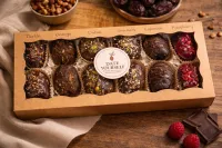 12 Pack – Image 1