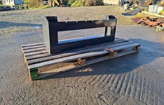16 Inch Pin and Cone Pallet Fork Carriage – Image 2