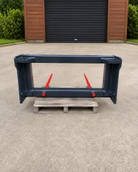 Pin & Cone Bale Spike – Image 1