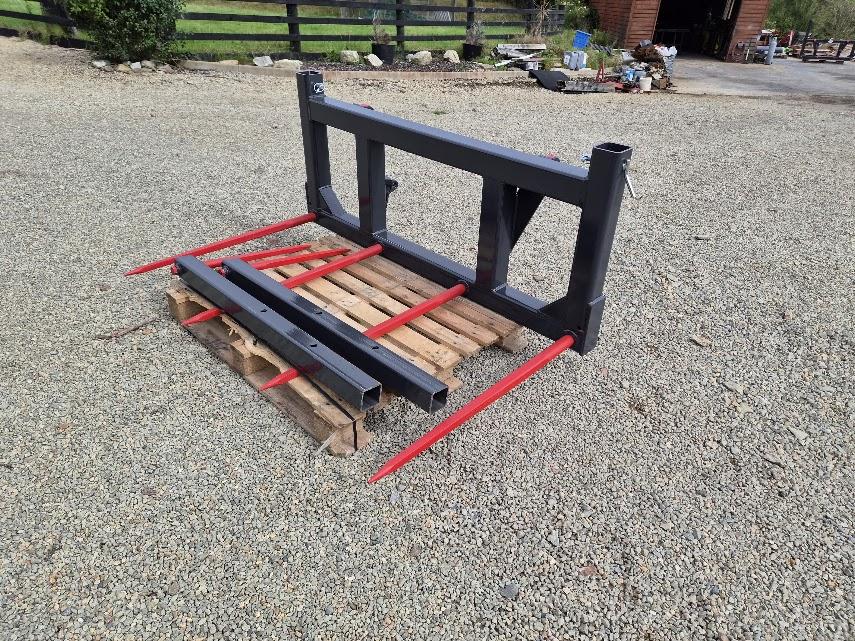 Adjustable 3 Bale Straw Handler – Euro 8 – Image 5