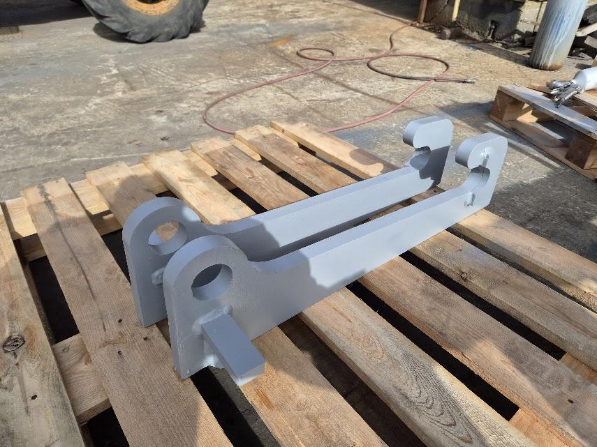JCB / Volvo Loading Shovel Brackets – 30mm – Image 3