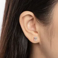 GRA Certified Moissanite Stud Earrings – Image 6