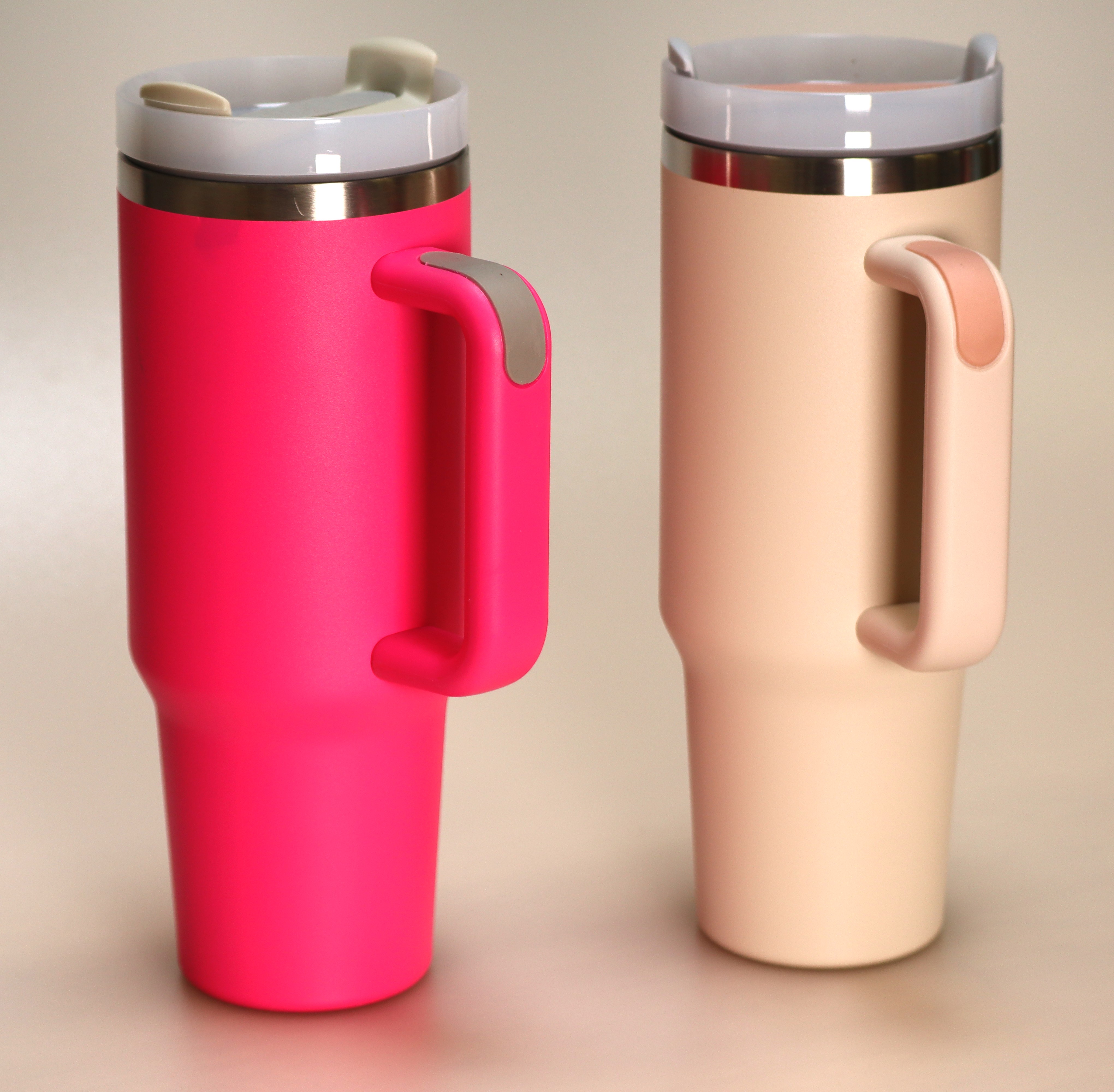 40oz Insulated Large Cup – Image 1