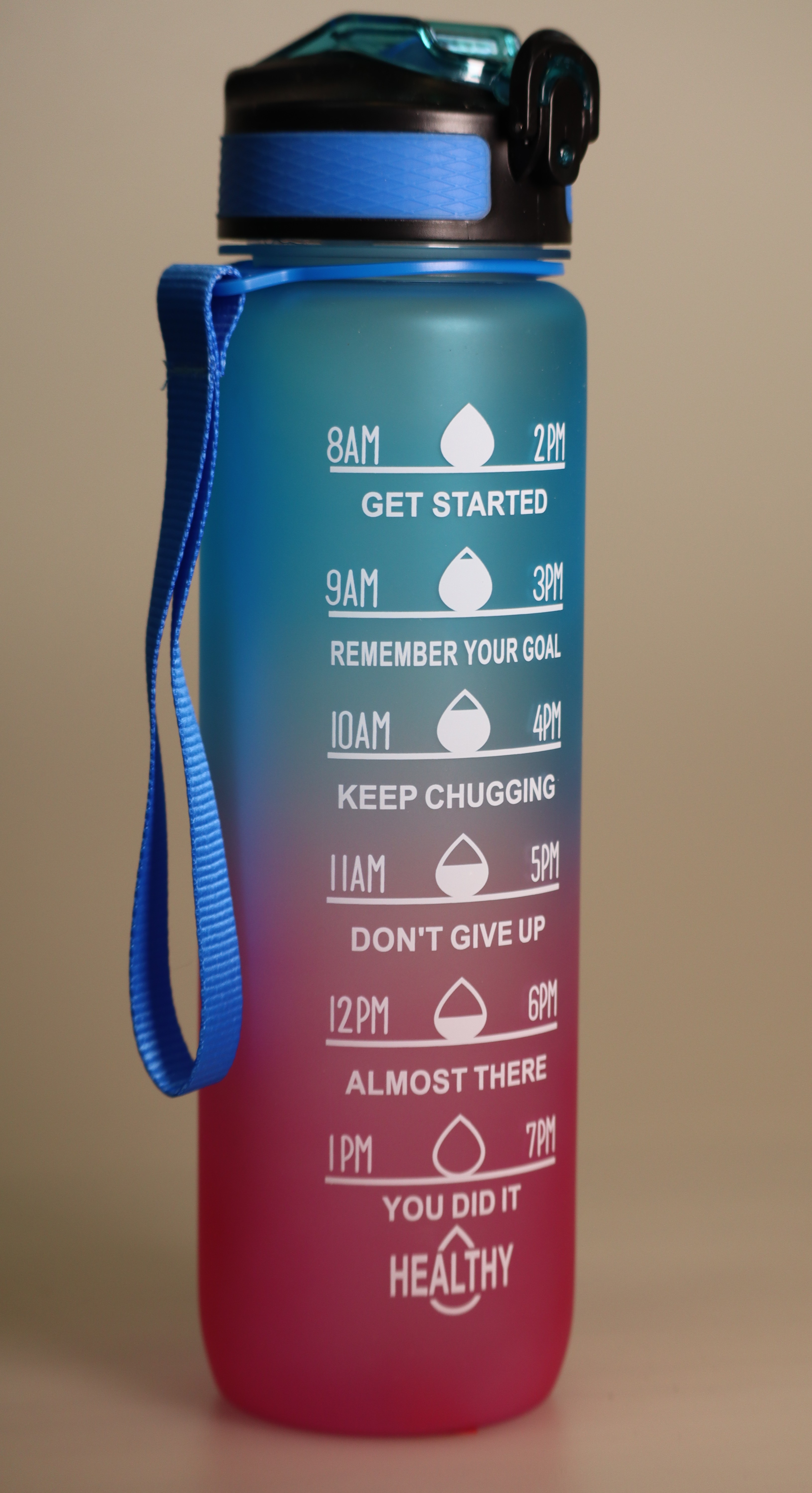 32 oz Motivational Drinking Large Bottle w_Strap – Blue-To-Pink Gradient