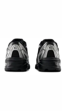 New Balance 740 Sneakers | Black – Image 3