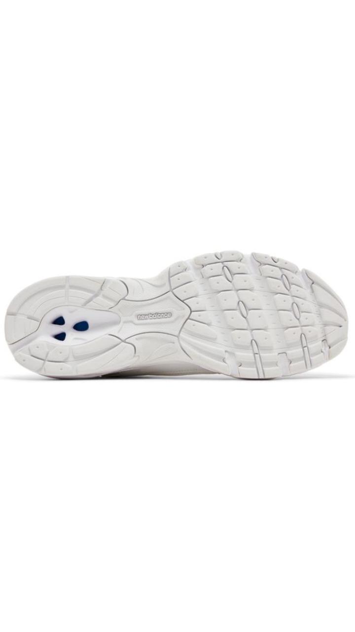 New Balance 530 'Triple White – Image 2