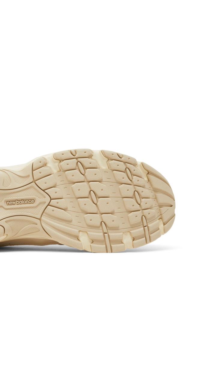 New Balance 530 'Beige Angora' – Image 3