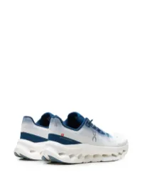 On Cloudtilt sneakers – Image 2