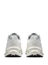 On Cloudtilt sneakers white – Image 4