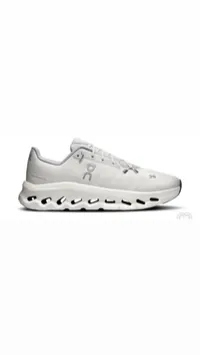 On Cloudtilt sneakers white – Image 1