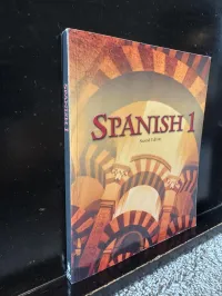 Spanish 1 Student Text, 2nd Edition (BJU Press) – Image 2