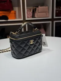 Chanel – Image 1