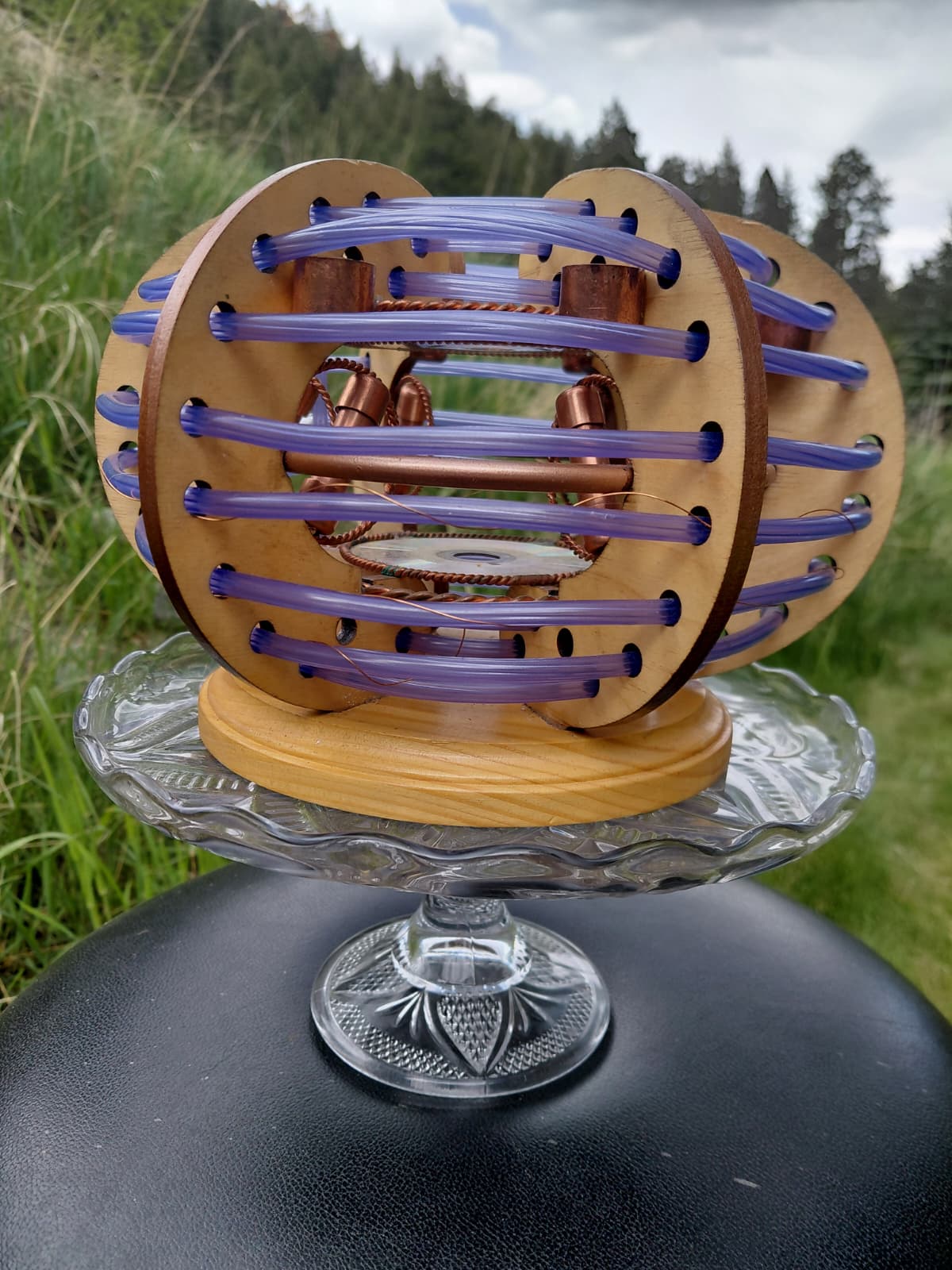 Little Dynamo - (Small Graviton) – Image 4