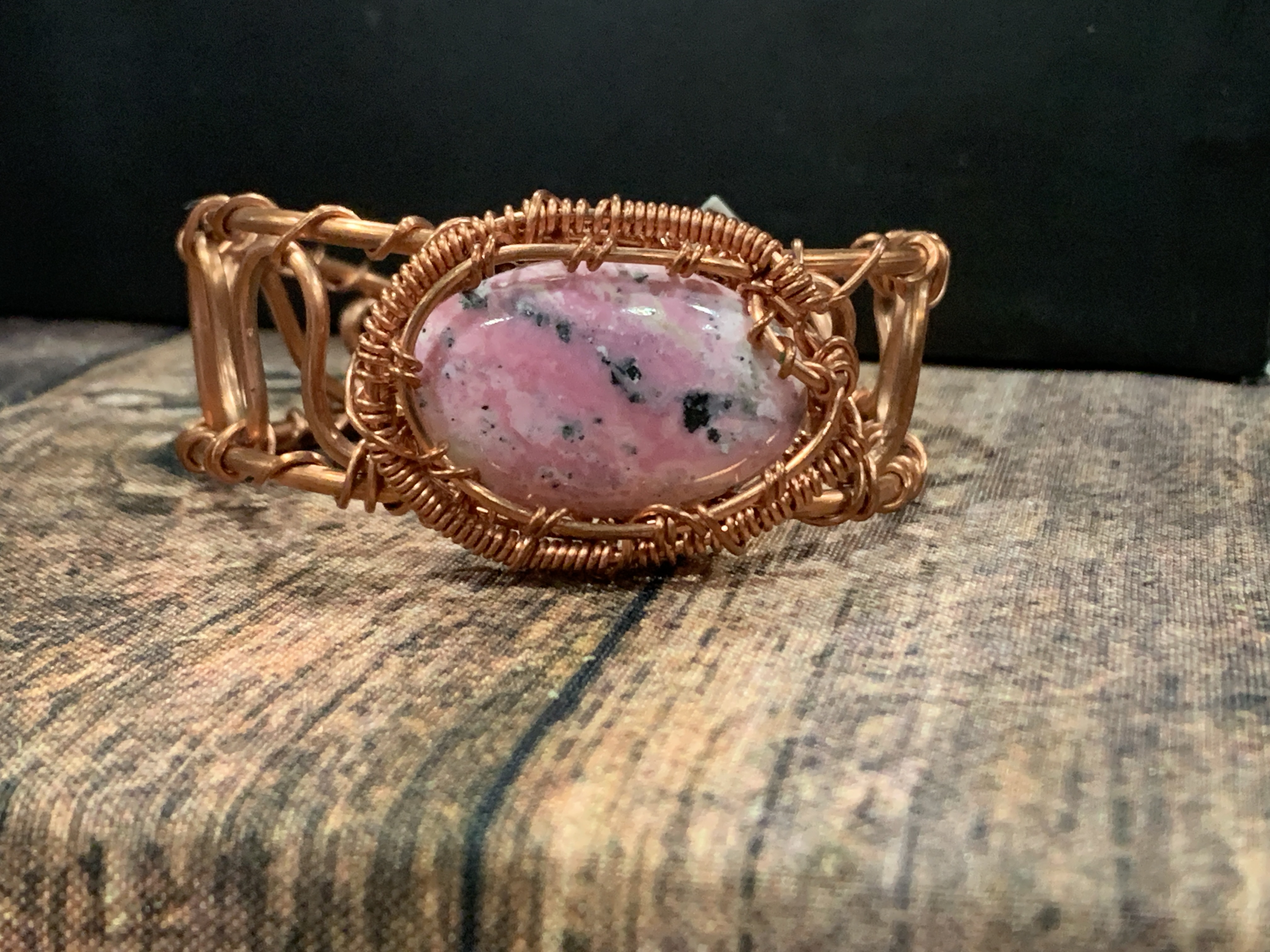 The "Rosetta" Rhodonite Wire-Wrapped Copper Cuff – Image 1
