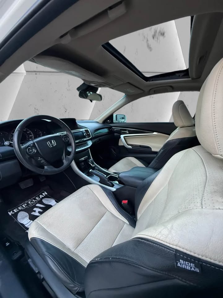 2012 Honda civic EX-L w/Navigation Sedan 4D - $4,950 – Image 2