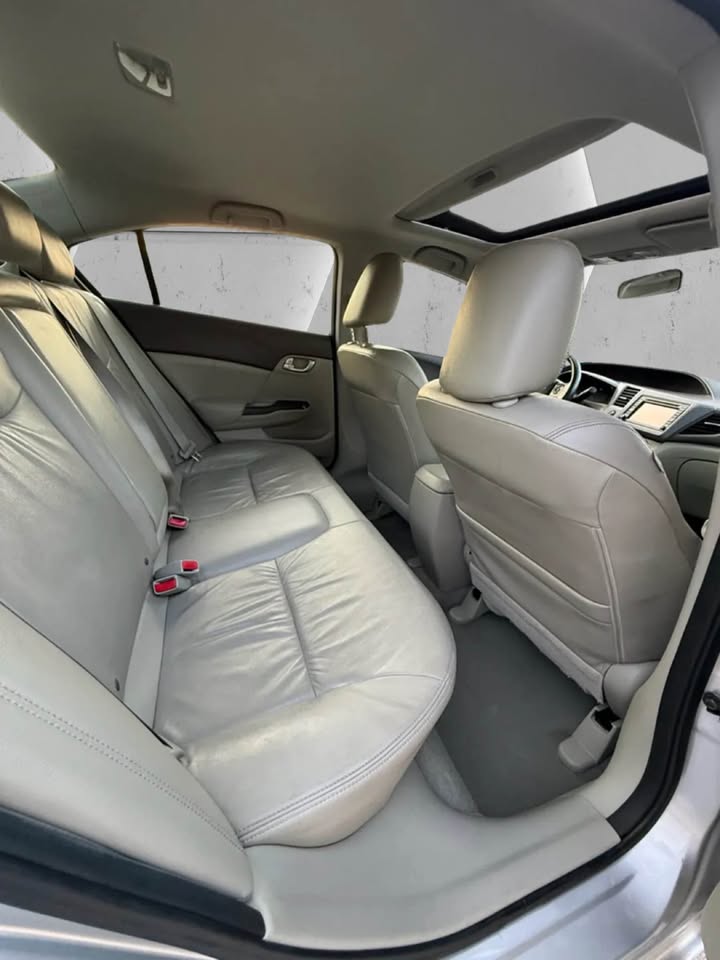 2012 Honda civic EX-L w/Navigation Sedan 4D - $4,950 – Image 3
