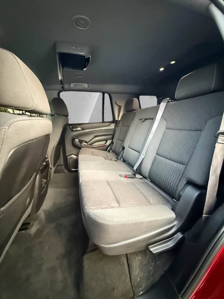 2015 GMC yukon SLT Sport Utility 4D – Image 7