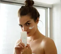 Apricot Cream Cleanser – Image 2