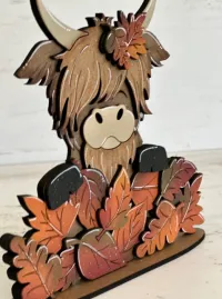 Layered Highland Cow in Fall Leaves DIY Kit – Image 3