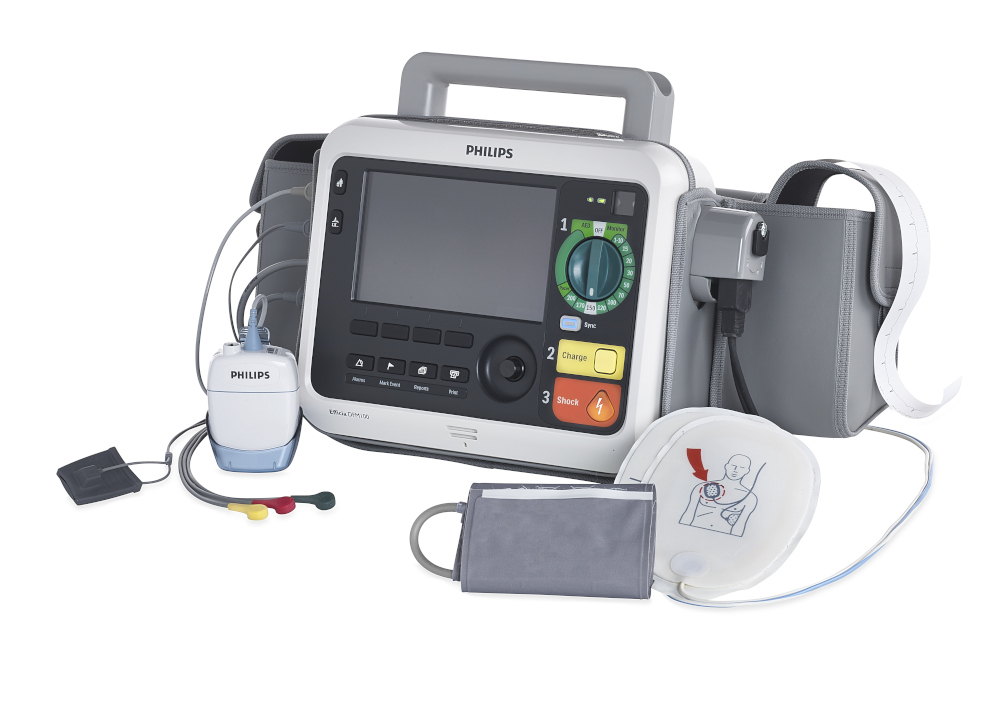 Efficia DFM100 Defibrillator/Monitor – Image 1